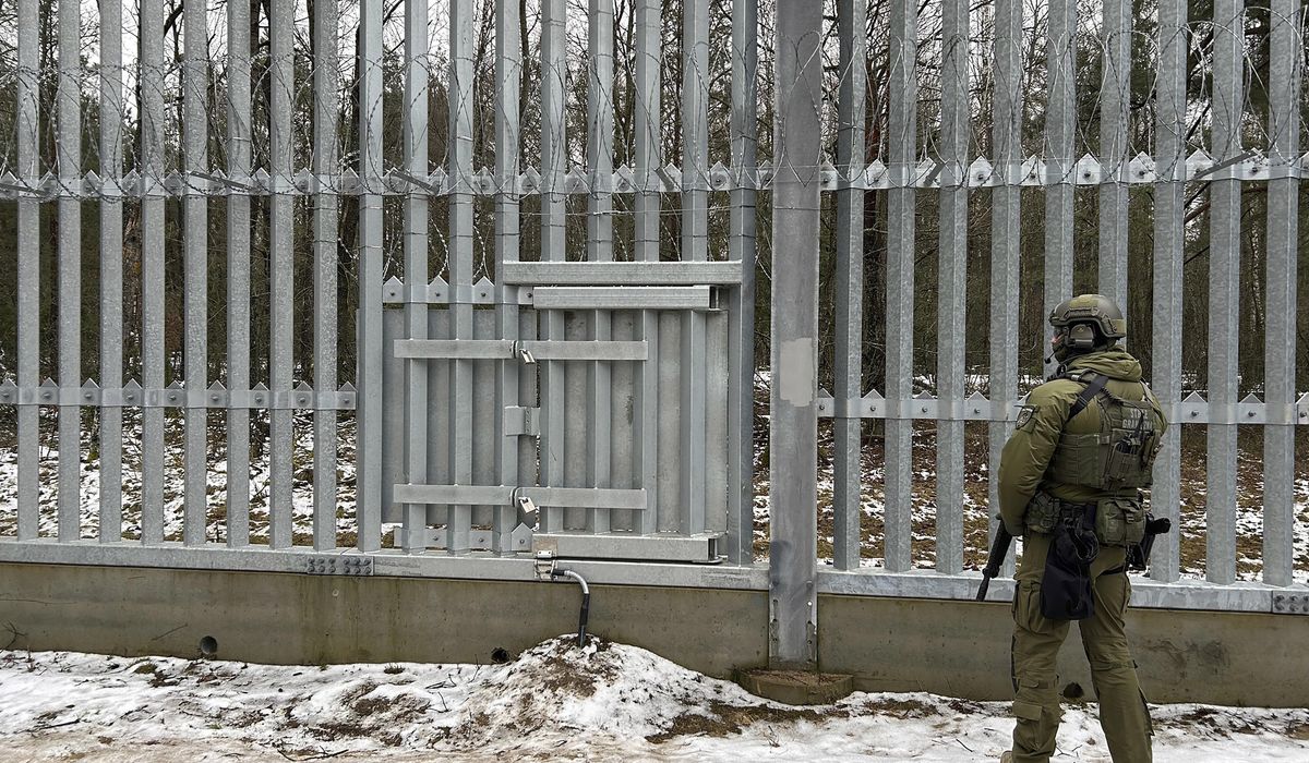 NextImg:Poland fortifies EU border with Belarus amid security push