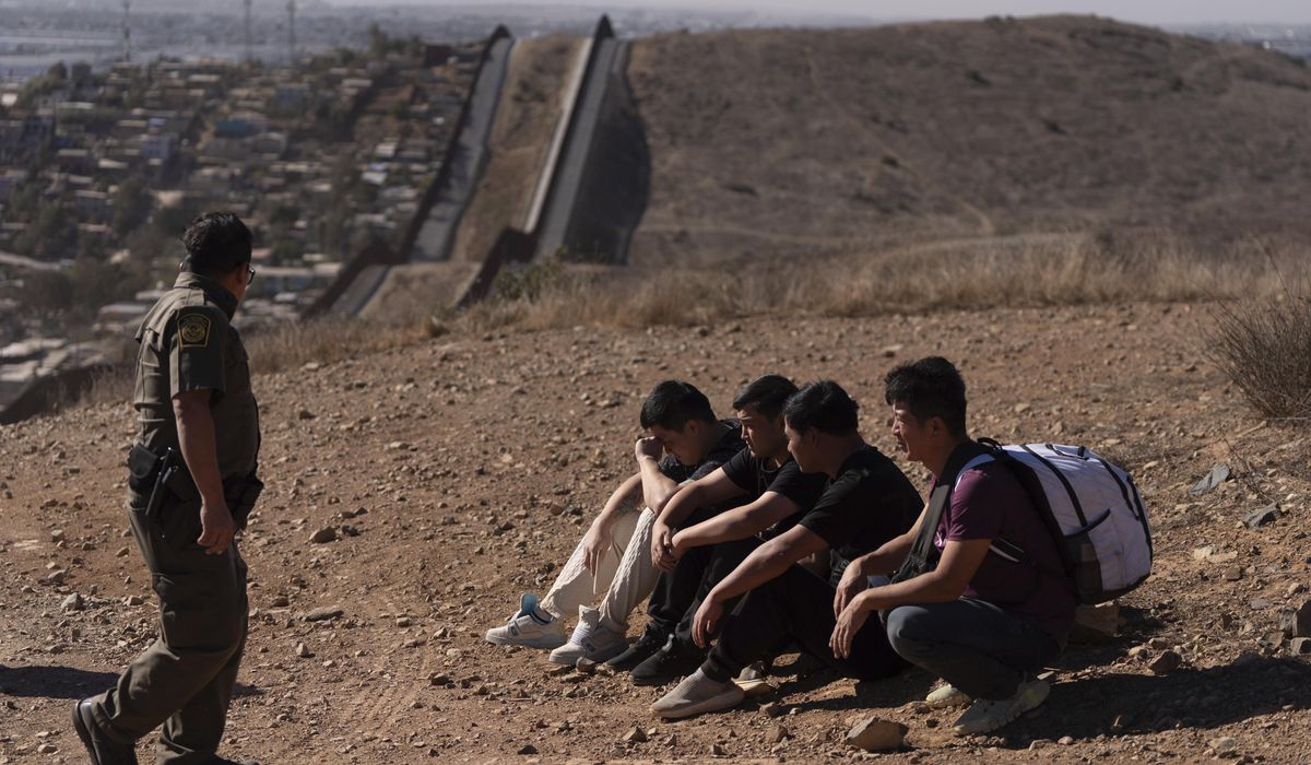 NextImg:Trump’s border emergency declaration comes amid relative calm after years of major turmoil