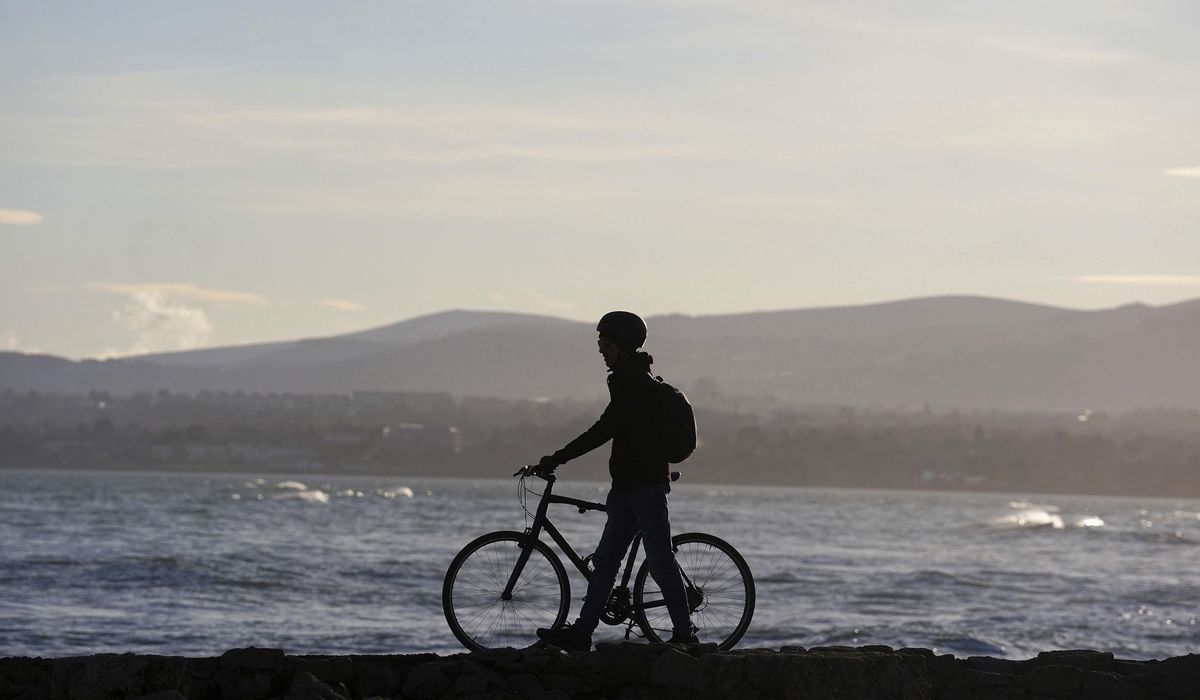 NextImg:Hurricane-force winds anticipated in Ireland and U.K. as Storm Eowyn spirals in from Atlantic