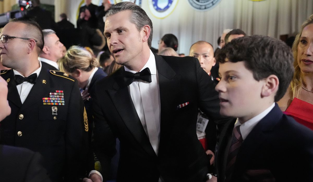NextImg:Pete Hegseth narrowly clears Senate test vote, poised for final confirmation on Friday