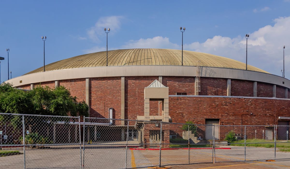 NextImg:Roof of Mobile Civic Center in Alabama caves in under snow’s weight
