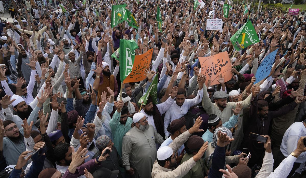 NextImg:Pakistani court sentences 4 people to death for blasphemy