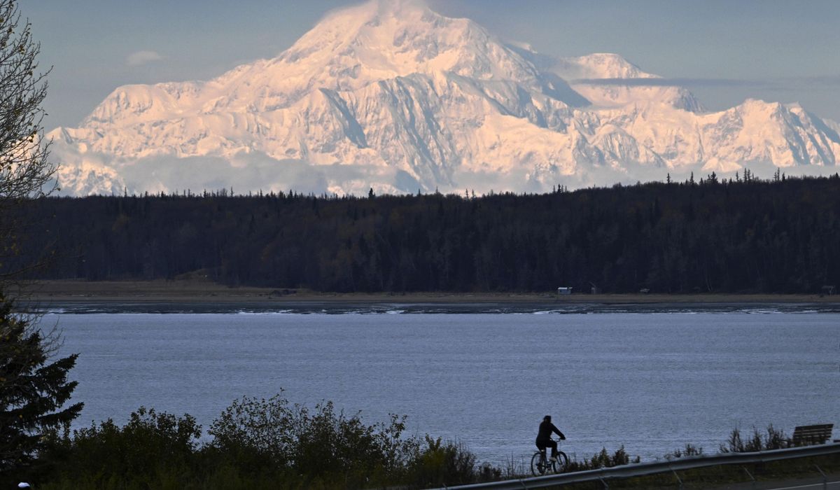 NextImg:Alaska House members urge Trump to keep the name of North America’s tallest peak as Denali