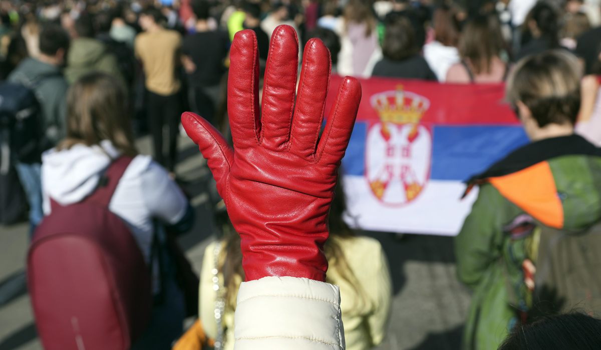 NextImg:Serbian farmers join striking university students’ 24-hour traffic blockade in Belgrade