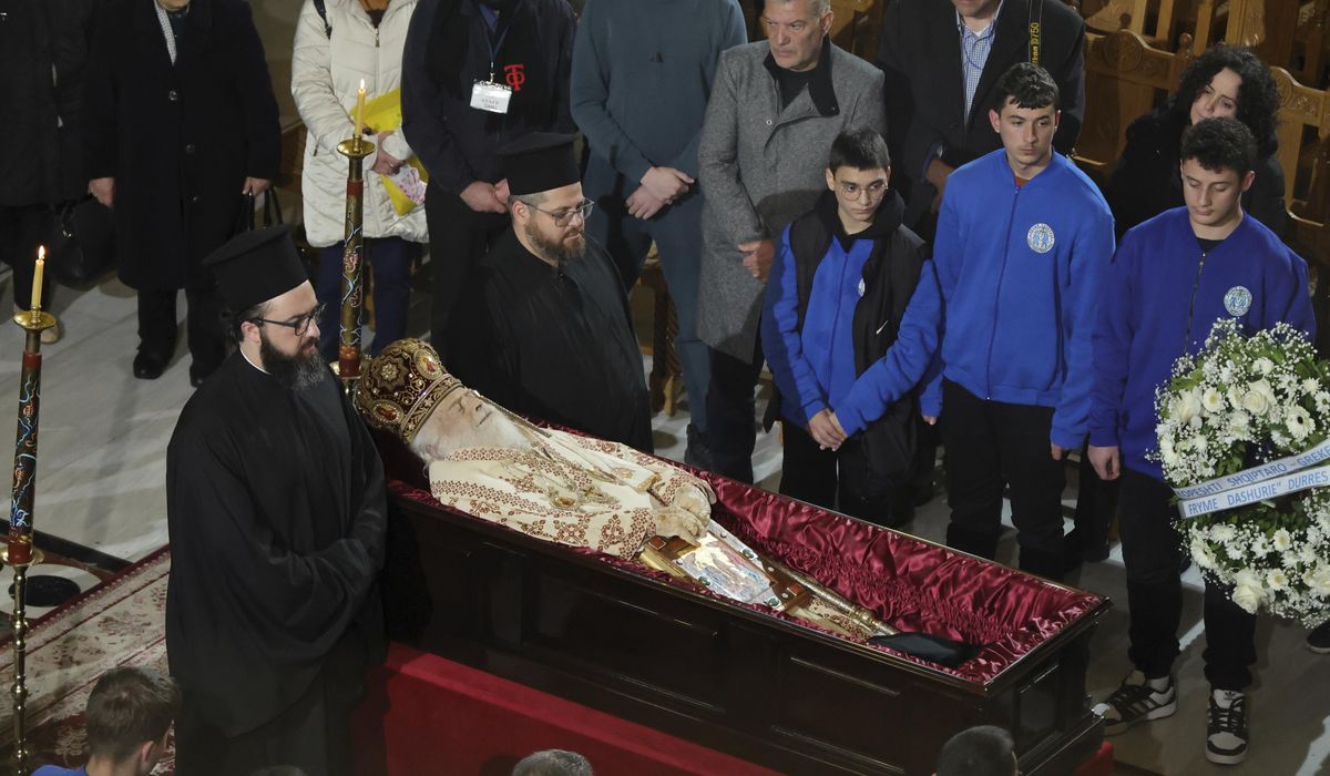 NextImg:Thousands of Albanians pay last respects to Orthodox Christian Archbishop Anastasios