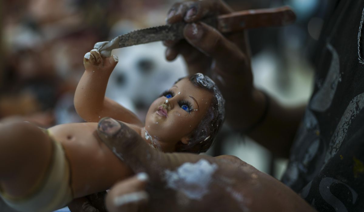 NextImg:In time for Candlemas, Mexicans seek to restore broken baby Jesus figurines