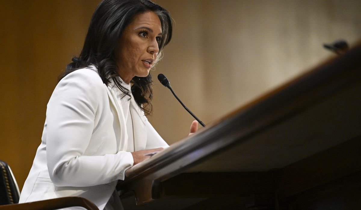 NextImg:Senate Intelligence Committee approves Gabbard nomination