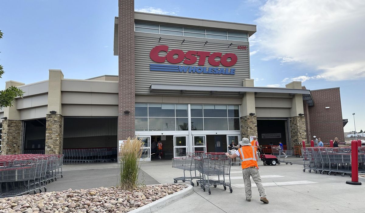 NextImg:Woman sues Costco for $14 million, claims falling cabinet injured her