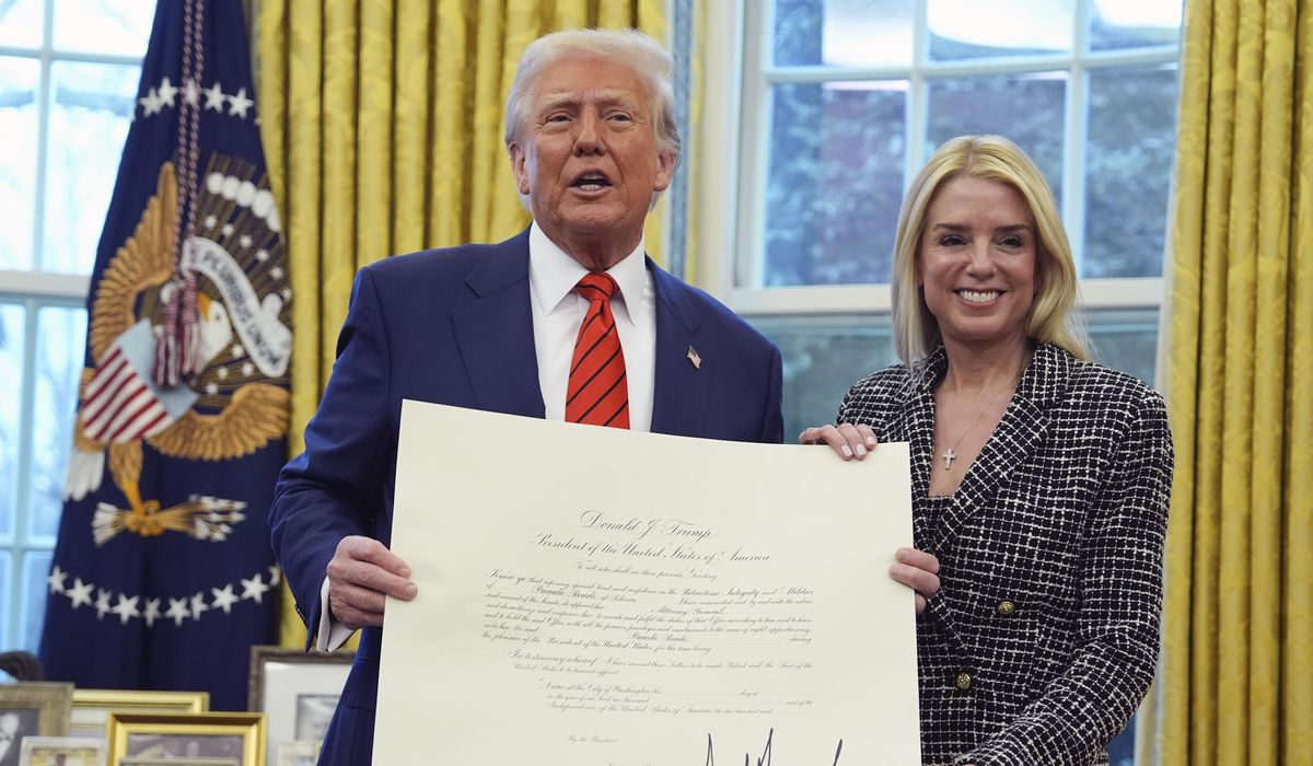 NextImg:Pam Bondi sworn in as attorney general, pledges to ‘restore integrity’ of Justice Dept.