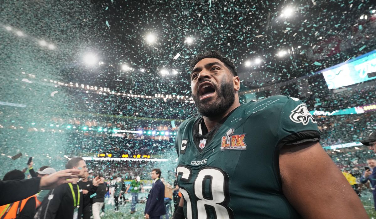 NextImg:Eagles’ Mailata makes history in Australia as a Super Bowl champion