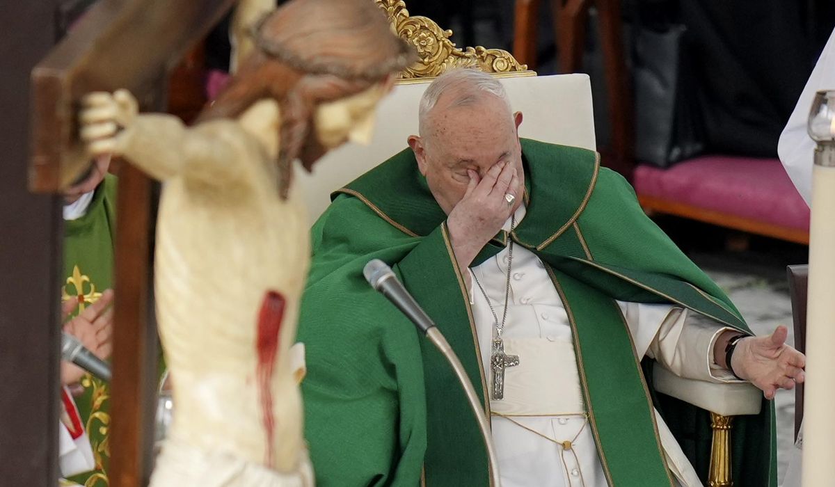 NextImg:Pope rebukes Trump administration over migrant deportations, warns ‘it will end badly’