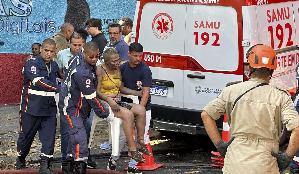 NextImg:At least 10 hospitalized in fire at Rio de Janeiro’s Carnival costume factory