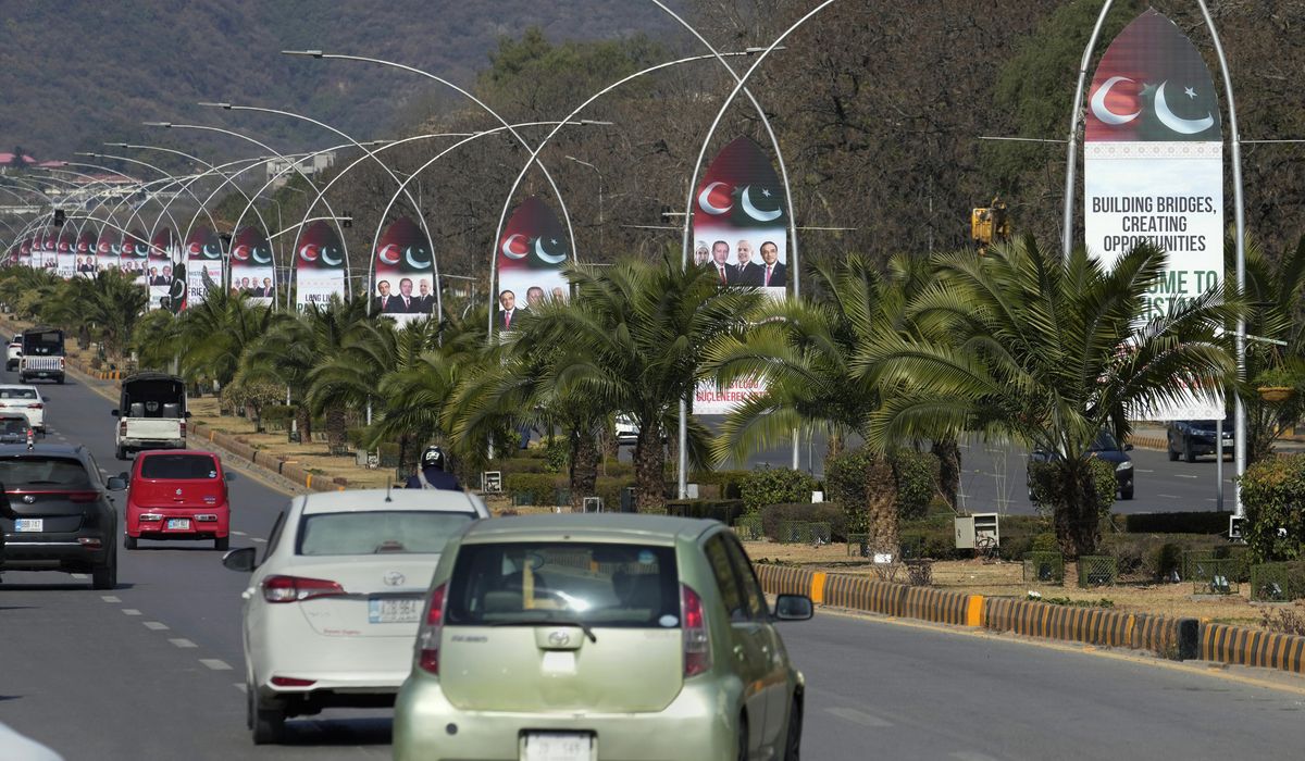 NextImg:Turkey’s president arrives in Pakistan’s capital on a 2-day visit to boost trade, economic ties