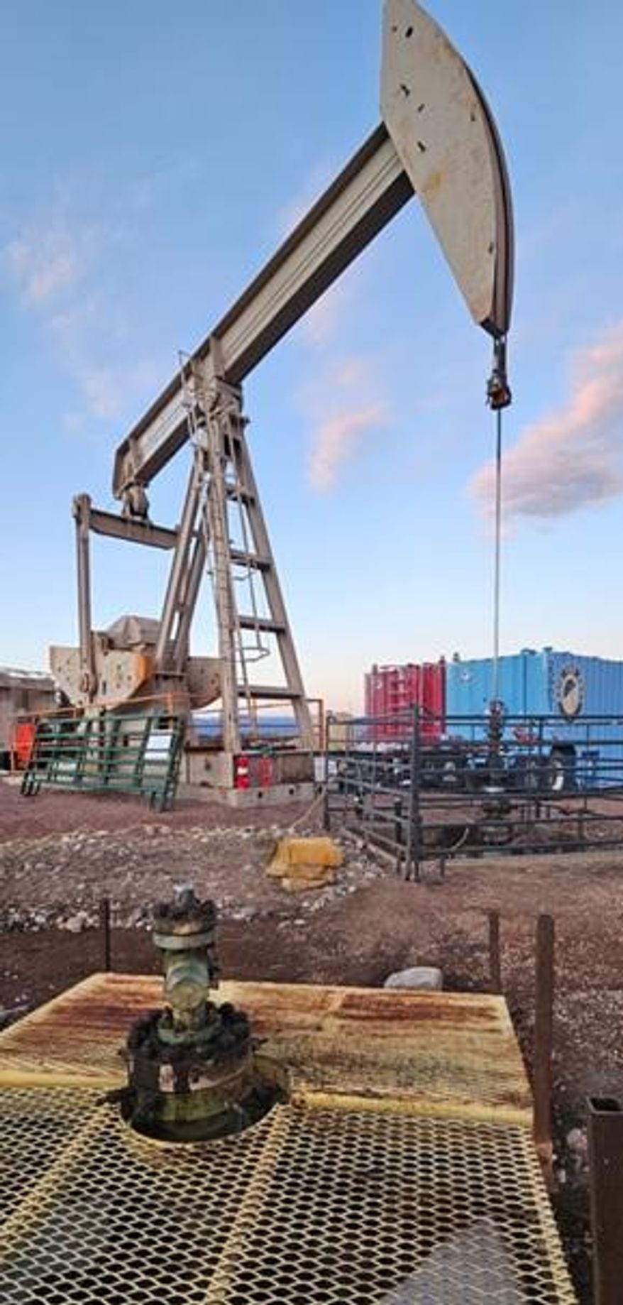 Gas to power operations enable increased oil production at Pathfinder #2 well: 20 BOPD and 280 mcf/day of gas over first 7 days Takes total field production to ~50 BOPD with further upside anticipated Amerigo Vespucci well flowing gas to generators, ...