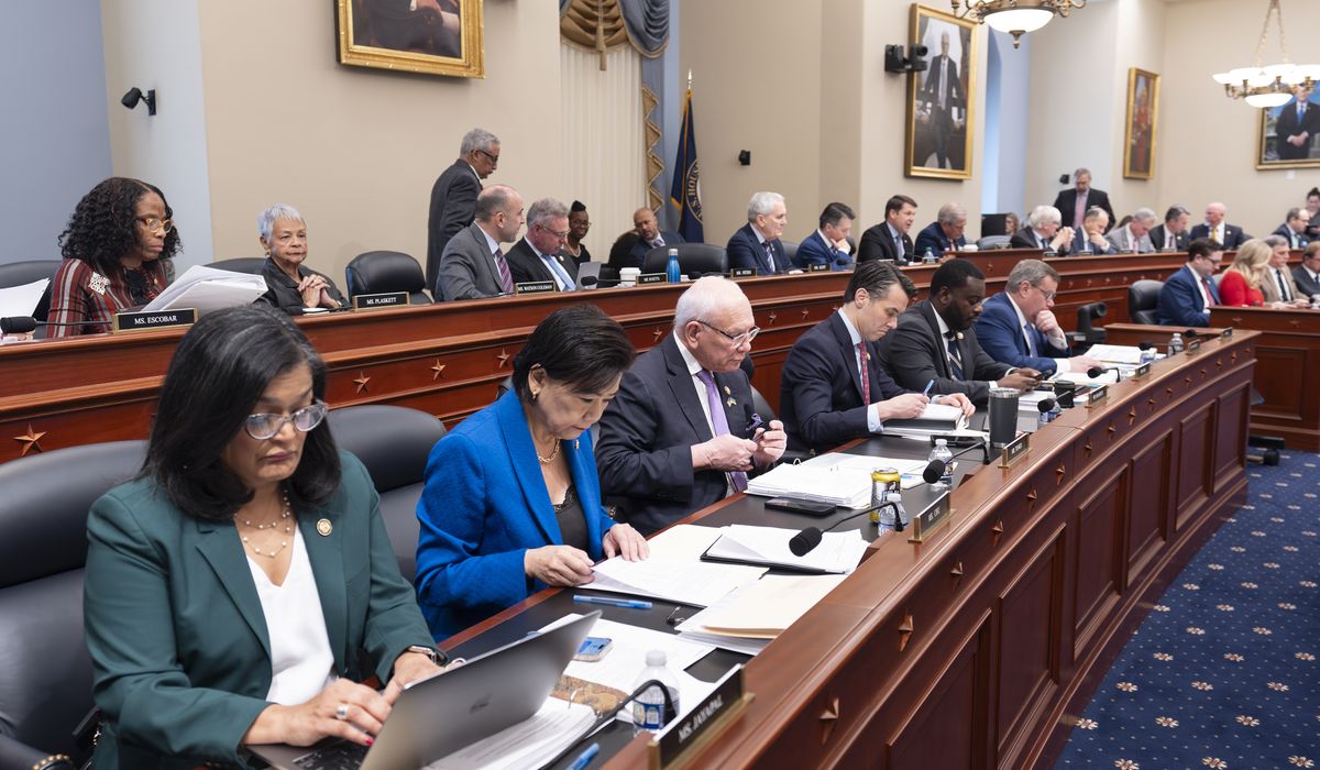 NextImg:Budget blueprint likely to pass committee with tweaks to spending, tax cut goals