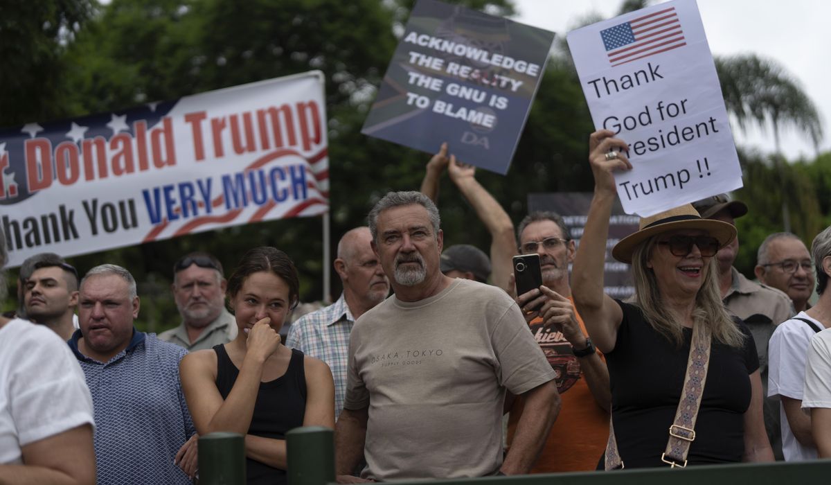 NextImg:White South Africans gather in support of Trump and his claims that they are victims of racism