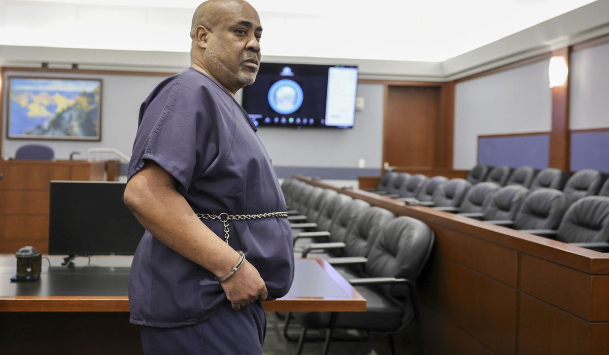 NextImg:Suspect in Tupac Shakur killing seeks to delay trial as defense identifies new witnesses