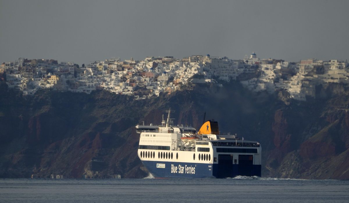 NextImg:Top Greek scientist says the Santorini earthquake outlook remains uncertain