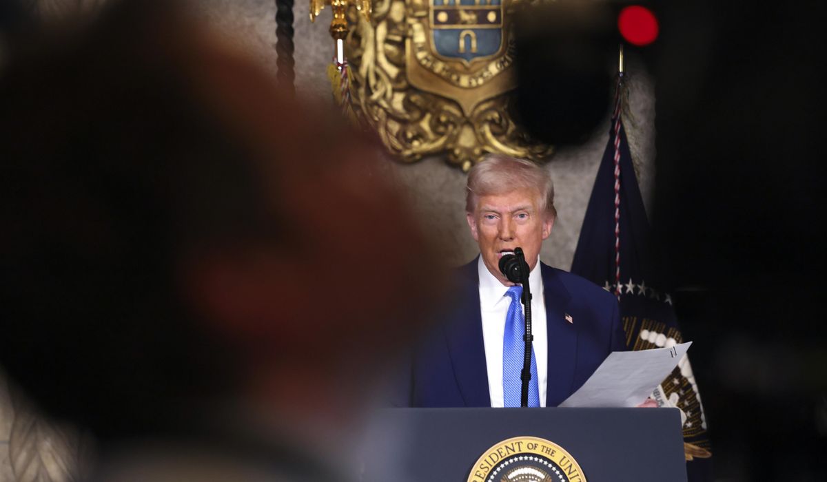NextImg:Trump endorses sending DOGE rebate checks to taxpayers