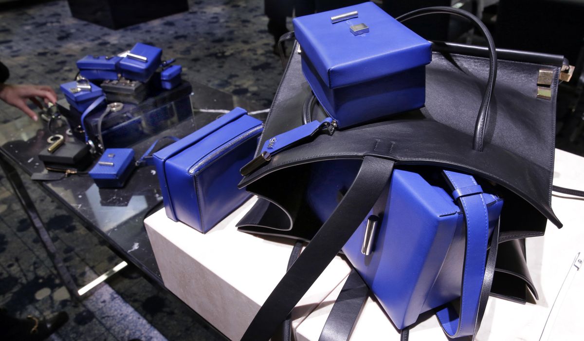 NextImg:Tapestry pens pact to sell Stuart Weitzman brand to Caleres for $105 million in cash