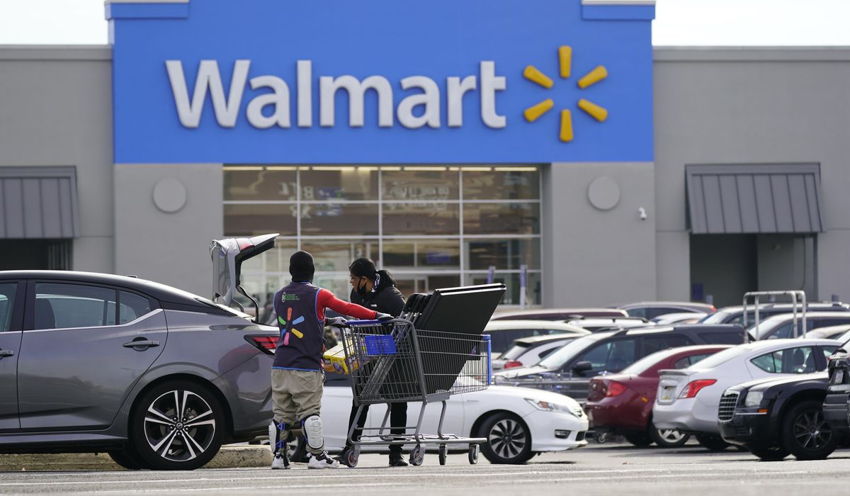 NextImg:Walmart rolled through 2024, but challenges appear ahead in 2025