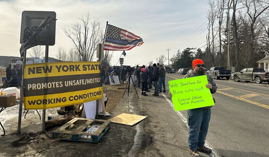 Correctional officers and their supporters demonstrate in sight of Coxsackie Correctional Facility in the Hudson Valley., Monday, Feb. 24, 2025, in Coxsackie, N.Y. (AP Photo/Michael Hill)
