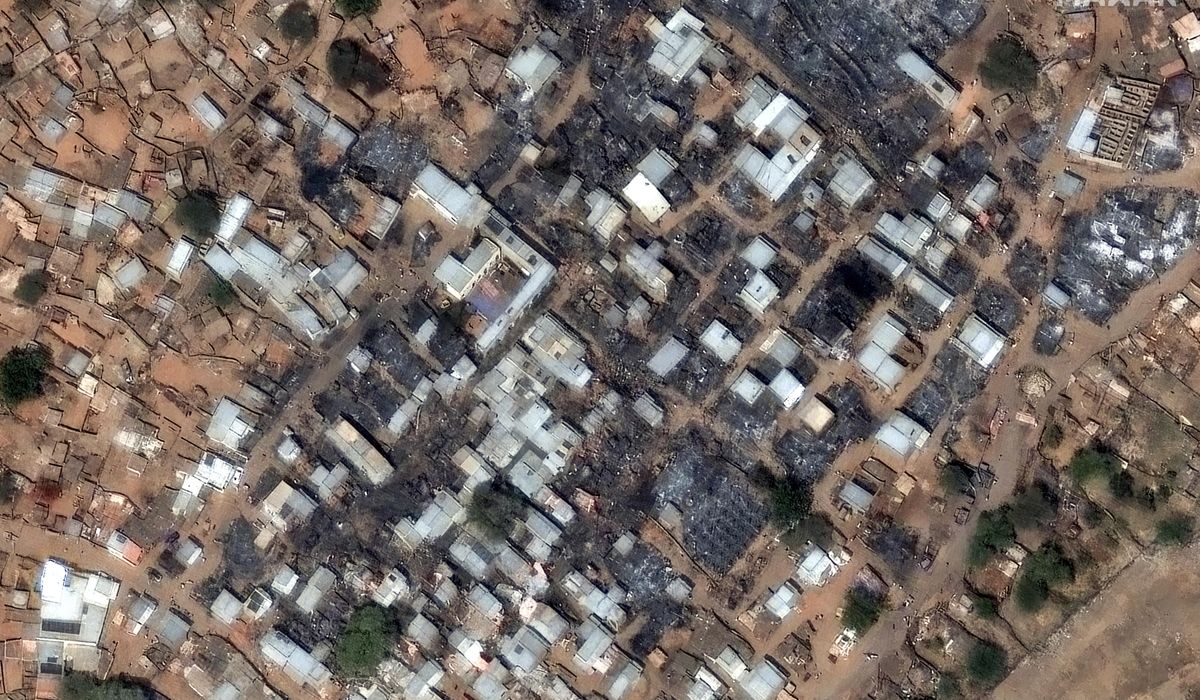NextImg:U.N. food agency pauses aid to famine-hit Sudan displacement camp of half a million people