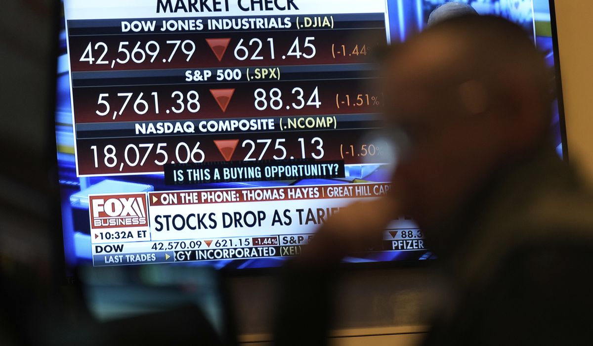NextImg:You may want to jump off Wall Street’s wild ride, but remember: This is what the market does