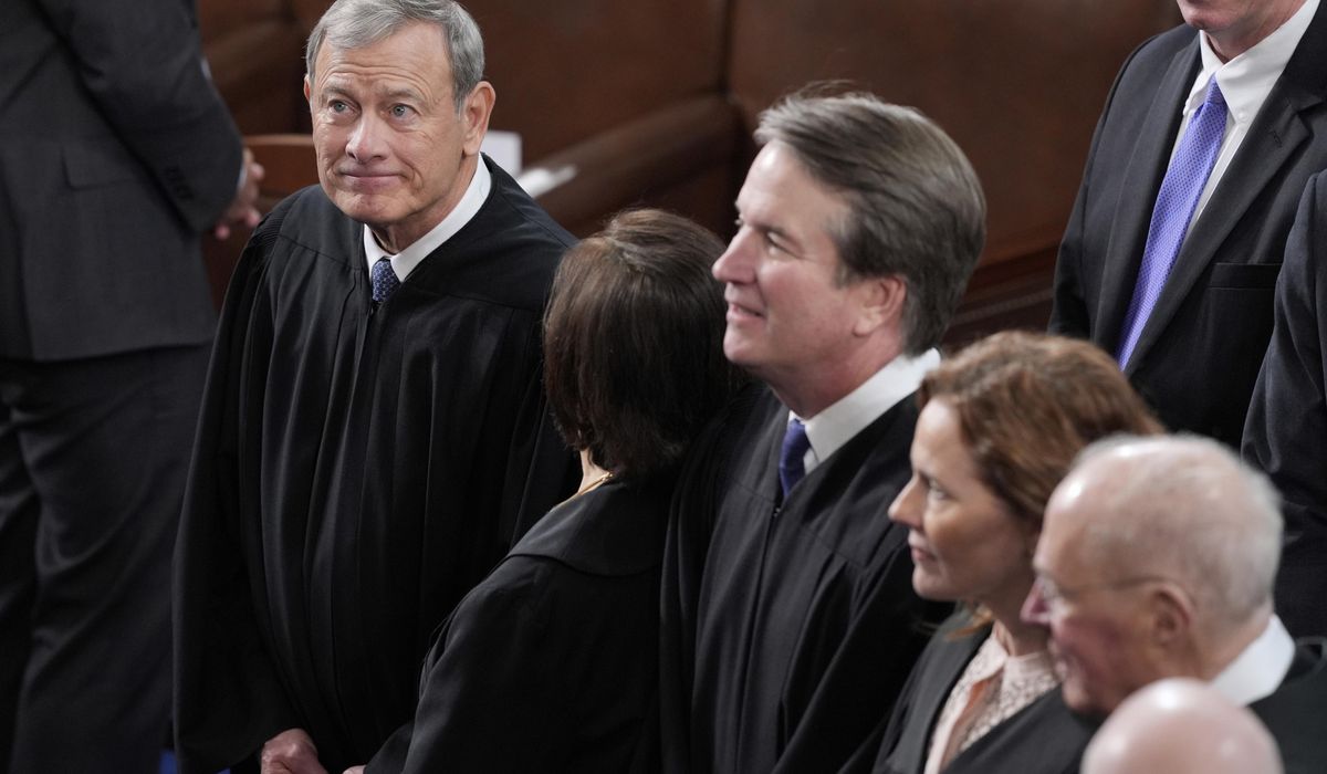 NextImg:Chief Justice Roberts blocks lower court ruling reinstating agency officials fired by Trump