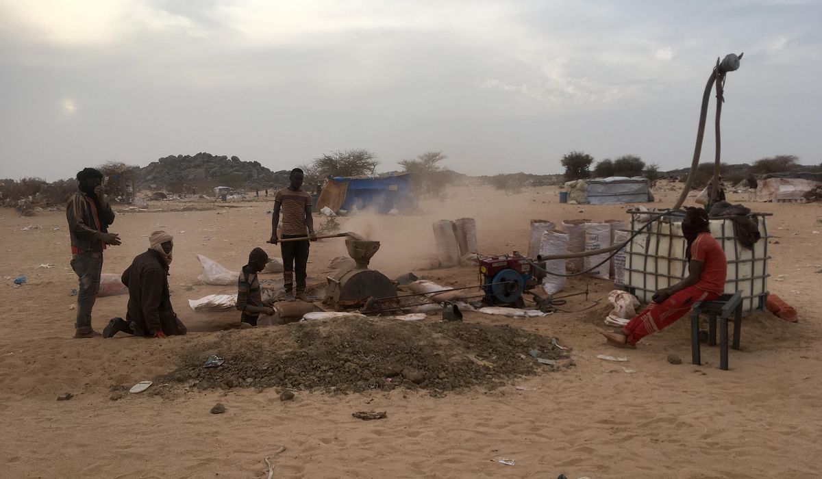 NextImg:Mali suspends artisanal gold mining permits for foreign companies after series of accidents