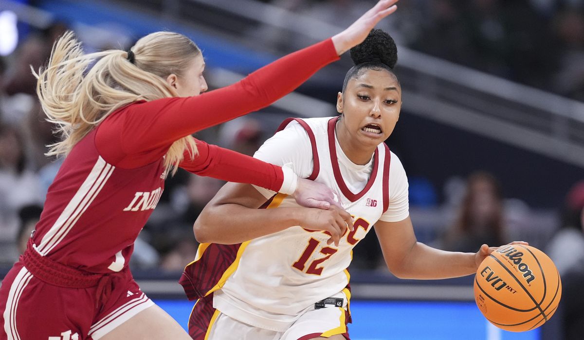 NextImg:Watkins scores 31 to lead No. 2 USC past Indiana 84-79 and into the Big Ten Tournament semifinals
