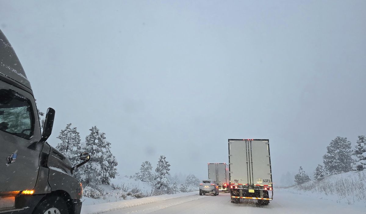 NextImg:A new storm could spawn tornadoes in the South and whip up a blizzard in northern states