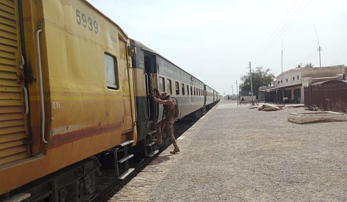 NextImg:Pakistani forces in a standoff as militants hold about 250 hostages on a hijacked train