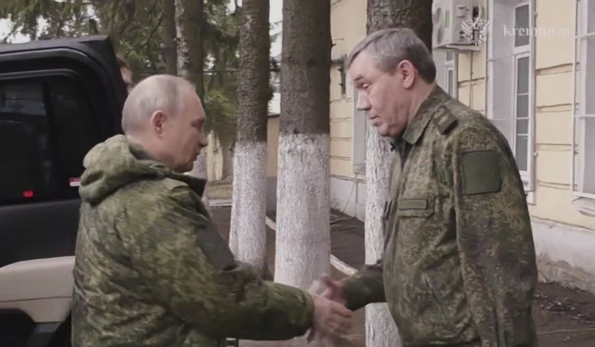 NextImg:Russia says it has retaken Kursk’s biggest town as U.S. awaits Putin’s ceasefire response