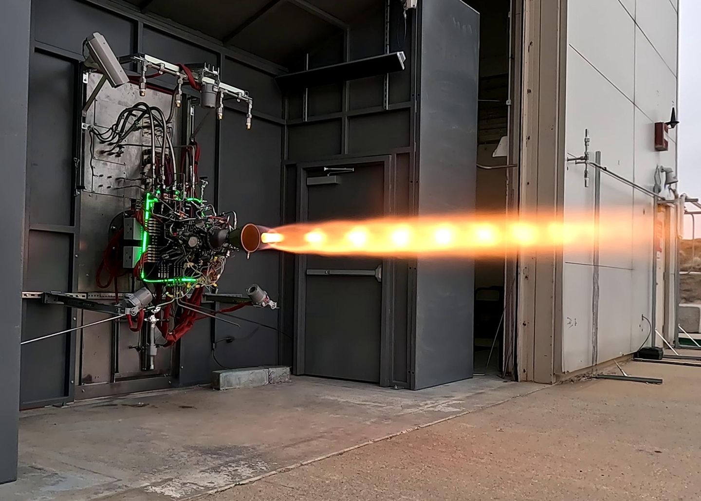 Defense Dept. conducts second successful test of recoverable hypersonic vehicle