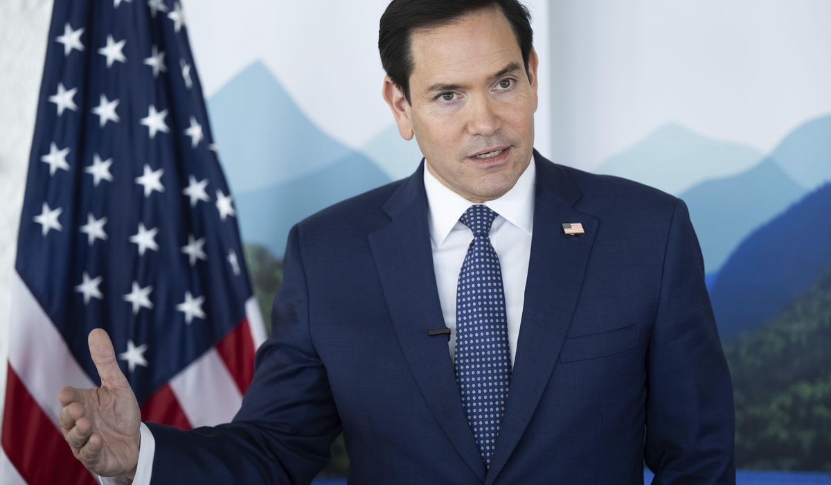 NextImg:Judge tells State Department to keep funding refugee assistance programs