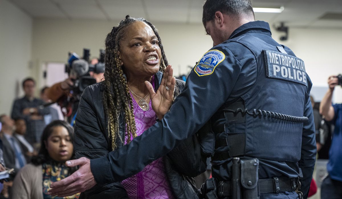 NextImg:Mother of D.C. man killed in police pursuit erupts over officers’ pardons during mayor’s briefing