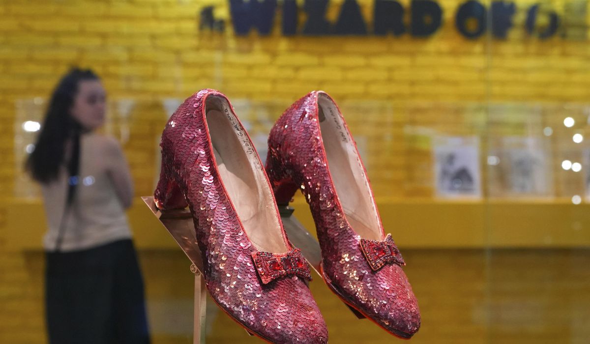 NextImg:Prosecutors say Minnesota man accused of hiding stolen ruby slippers from ‘The Wizard of Oz’ is dead