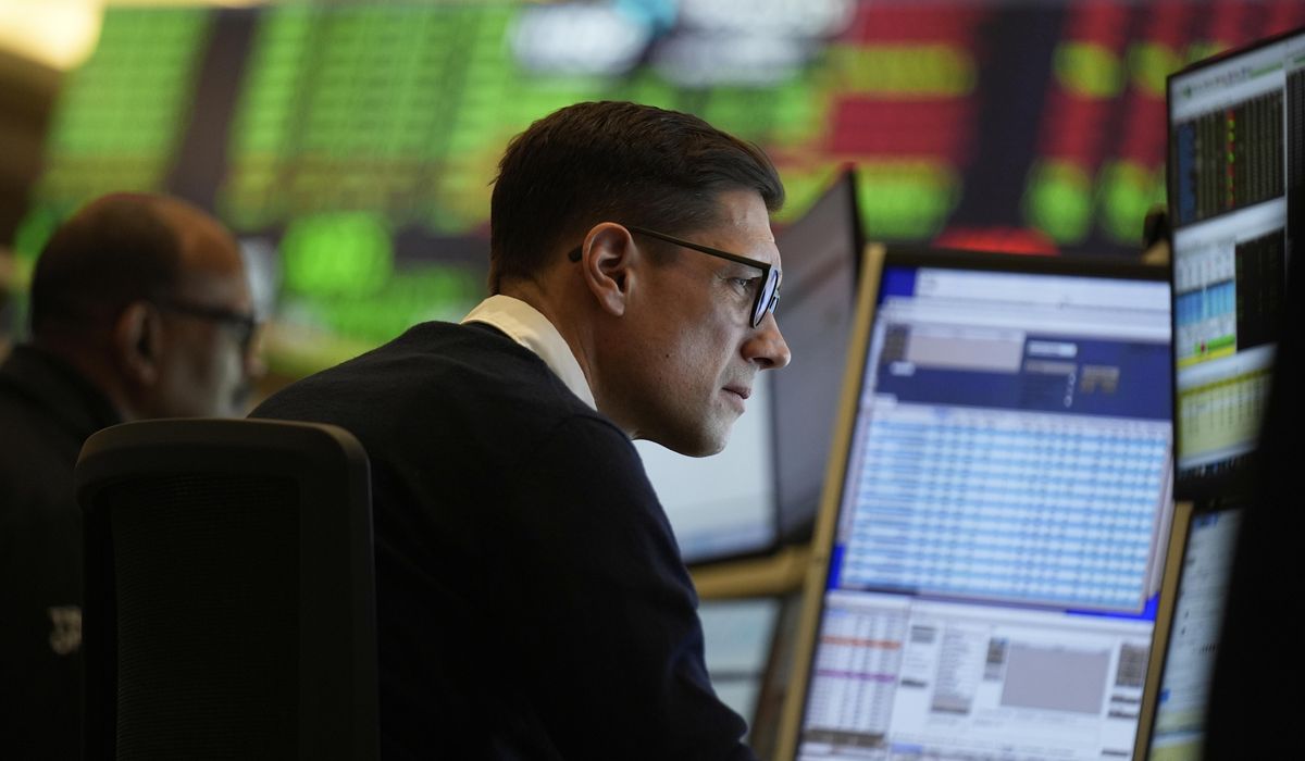 NextImg:Wall Street rises ahead of Fed announcement