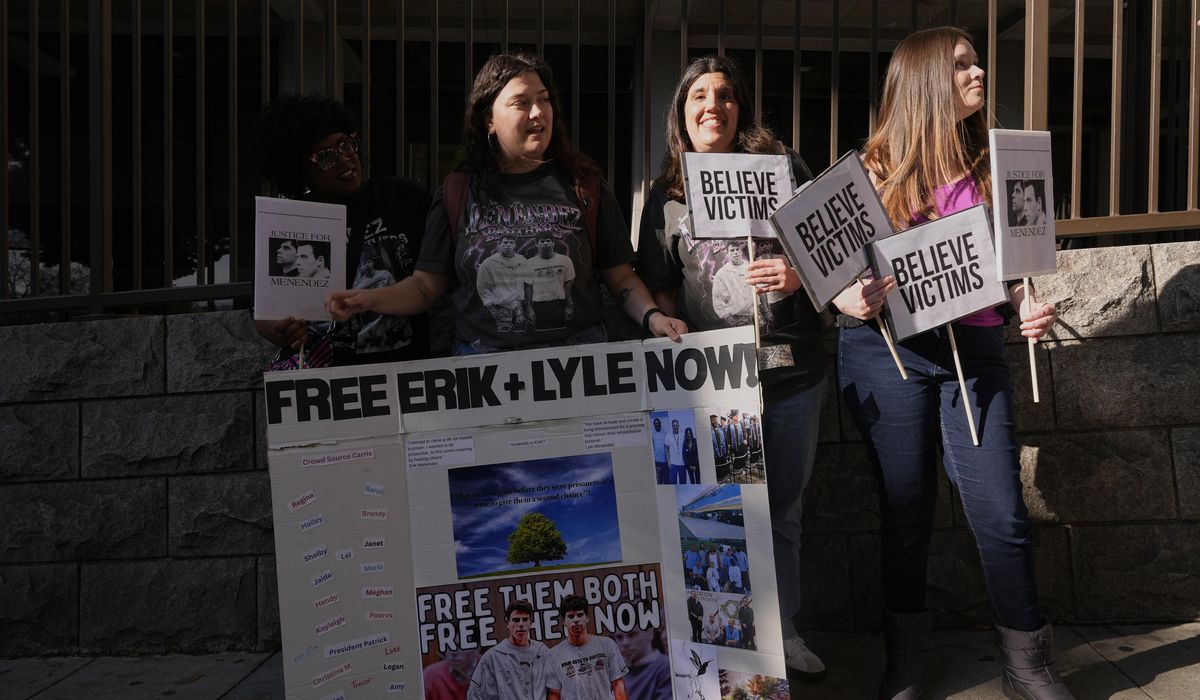 NextImg:Family of Menendez brothers reject prosecutor criticism and lead rally for their release