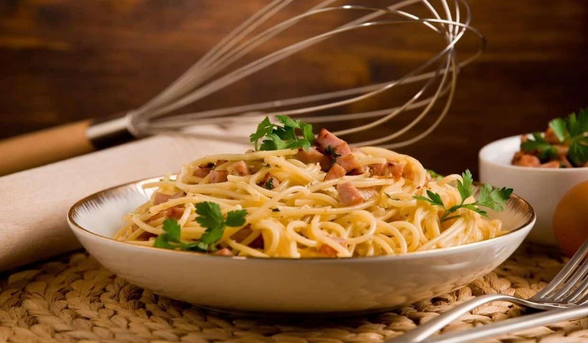 NextImg:Roman pasta lovers argue over which dish deserves the top spot