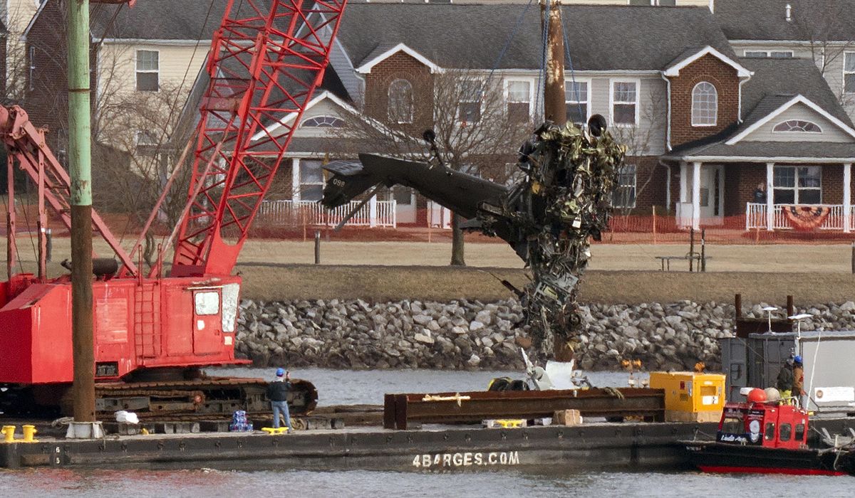 NextImg:What we know about the deadly air crash between a passenger jet and a U.S. Army helicopter