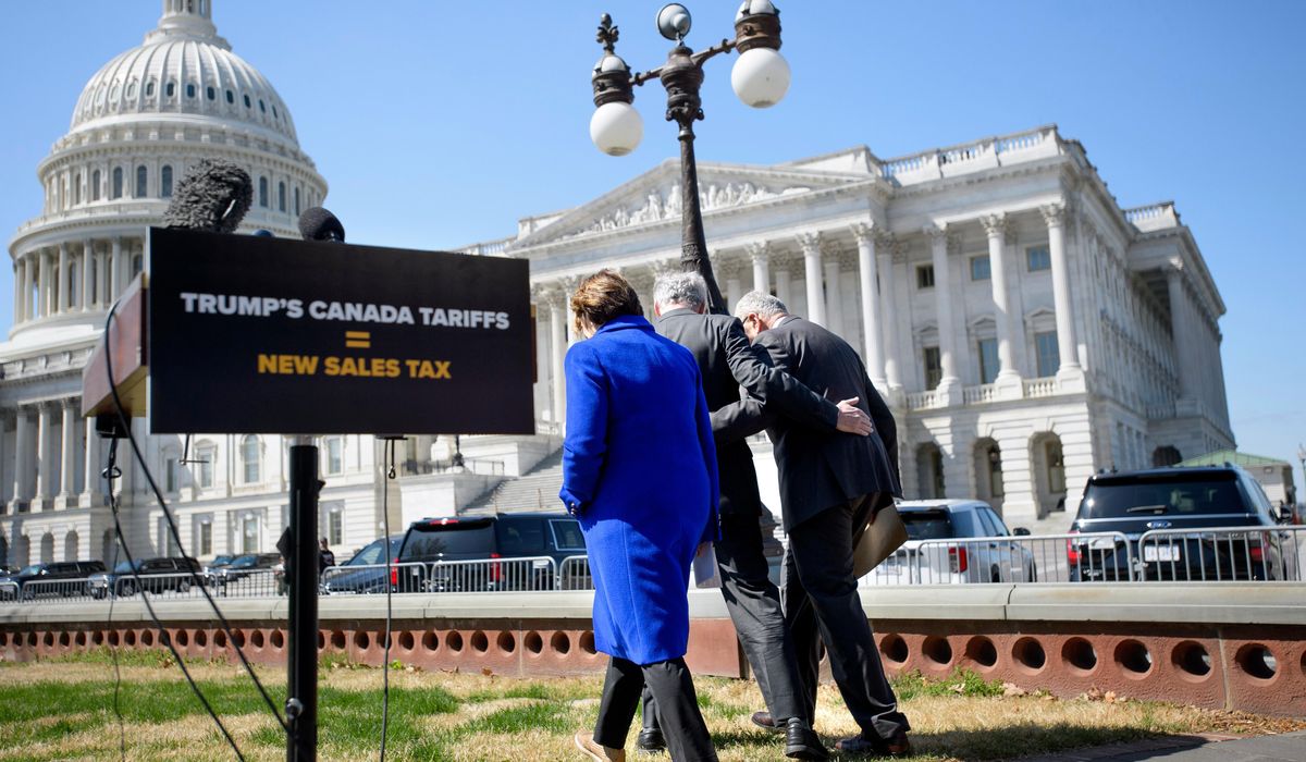 NextImg:Trump pressures Senate Republicans to oppose resolution that would nullify Canada tariffs