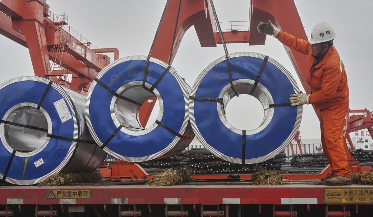 NextImg:Trump sees progress with Vietnam, carmakers as tariff plan takes hold