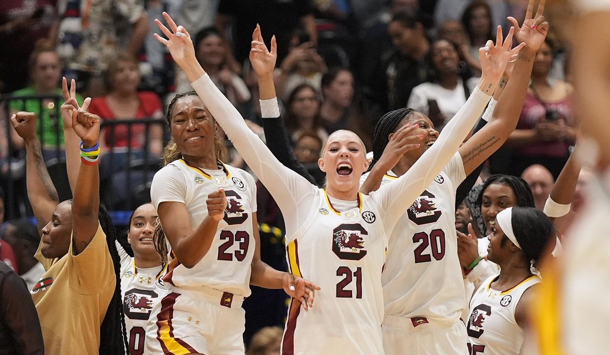 NextImg:Defending champion South Carolina returns to title game with rout of Texas in Final Four