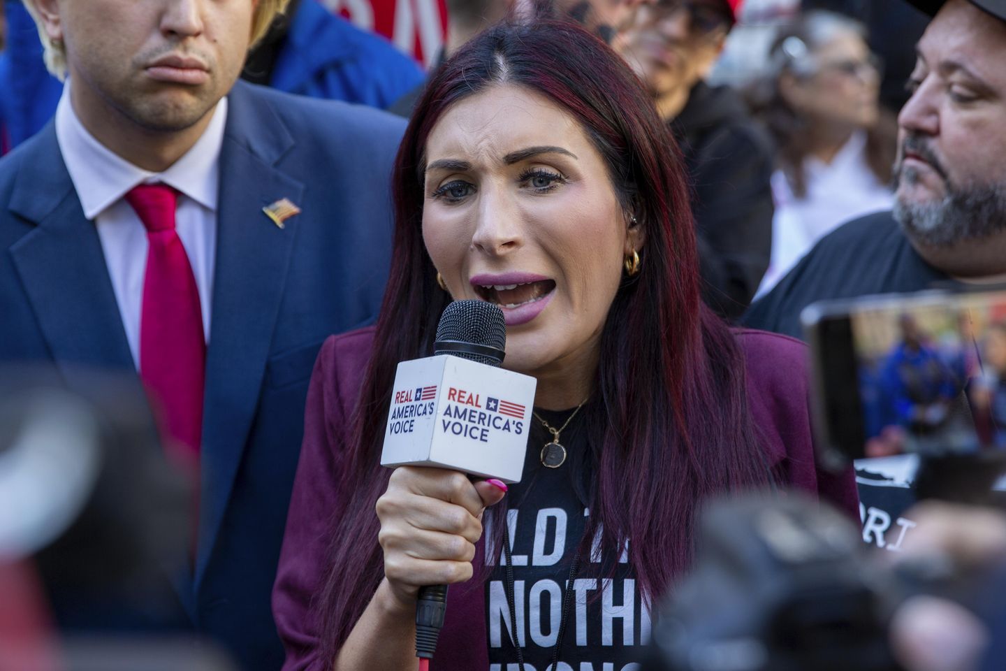 Sen. Warner blames 'conspiracy theorist' Laura Loomer for undermining national security