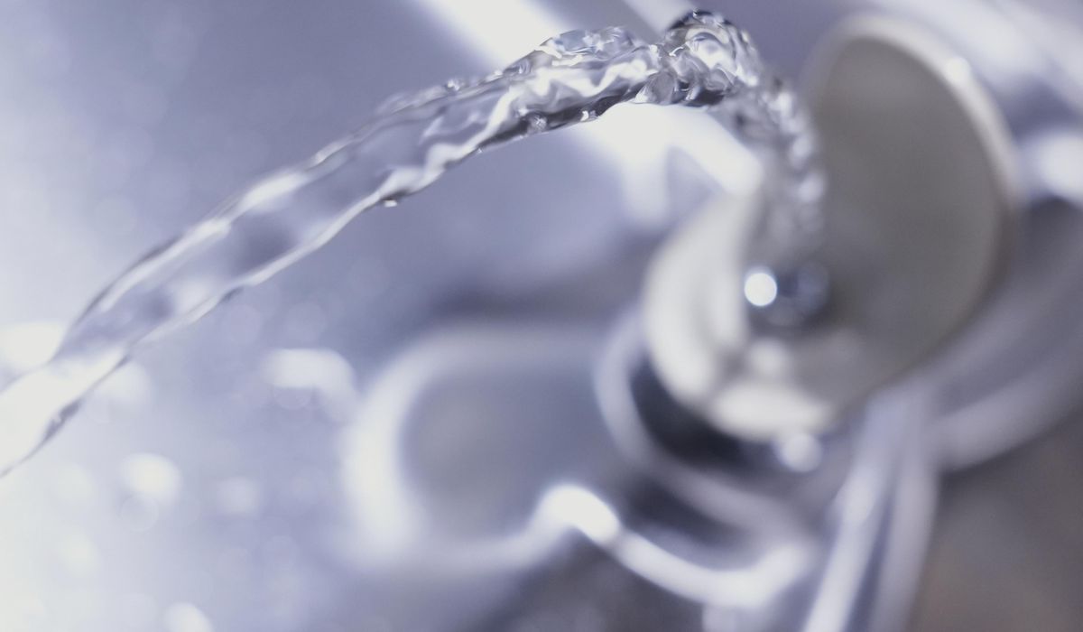 NextImg:No fluoride, big problem? New report predicts dental disaster