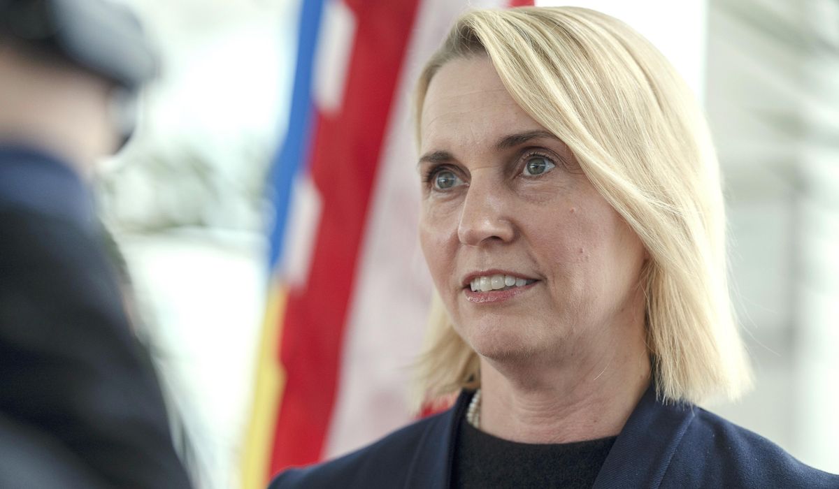 NextImg:U.S. ambassador to Ukraine to step down as peace talks uncertain