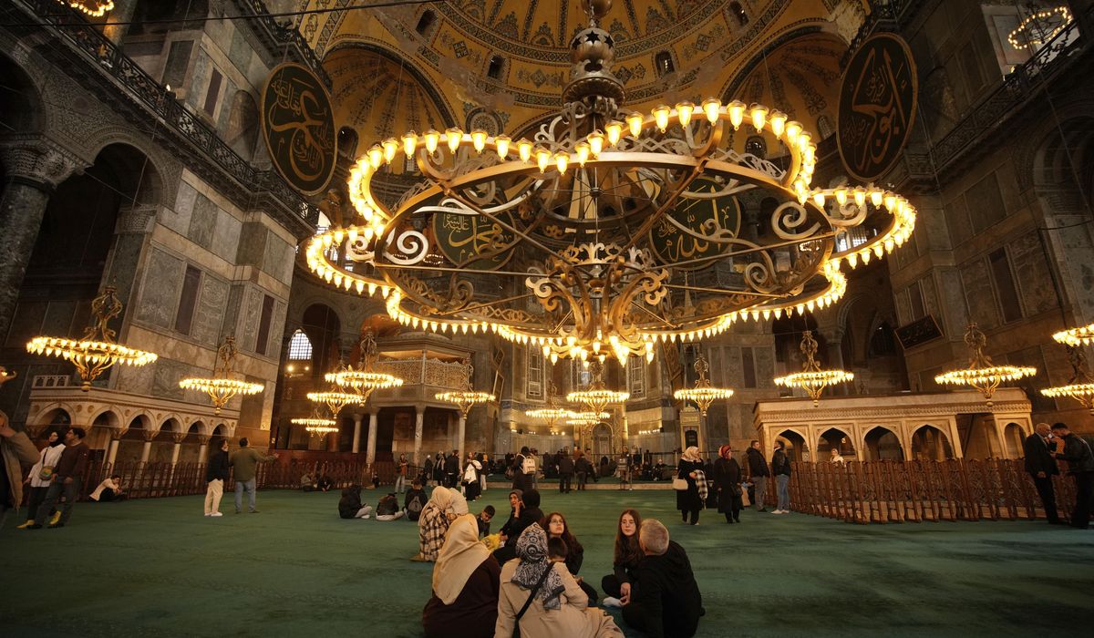 NextImg:Historic domes of Hagia Sophia are renovated to protect the landmark from earthquakes