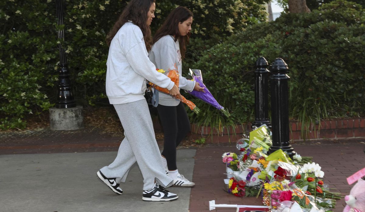 NextImg:Man accused in Florida State shooting out of hospital and booked into jail on murder charges
